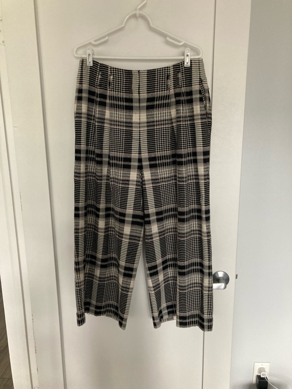 ETT:TWA Anthropologie wide leg pants